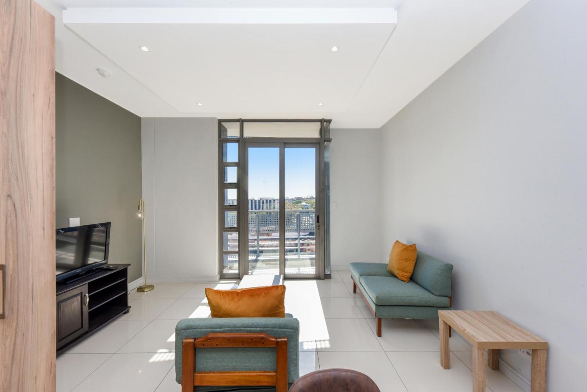 The Median Rosebank Luxury Apartment - Building With Generator 约翰内斯堡 外观 照片